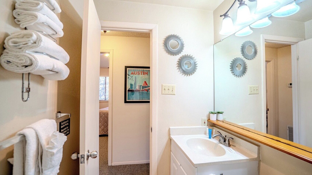 Photo of Bathroom in Lakeway