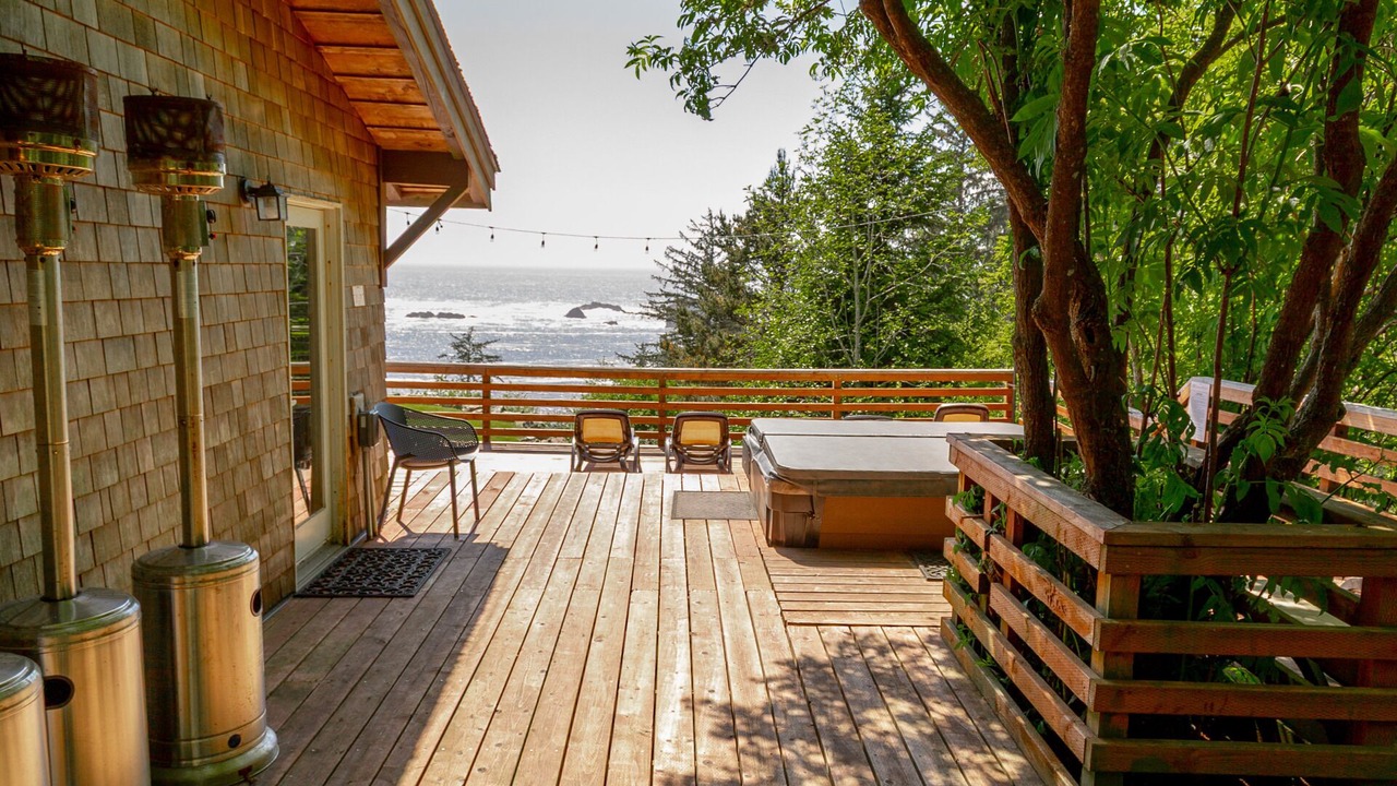 Photo of Patio Balcony in Gold Beach