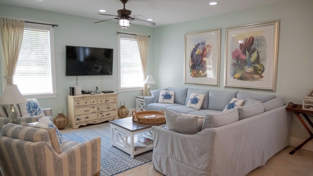 Photo of Livingroom in Holmes Beach