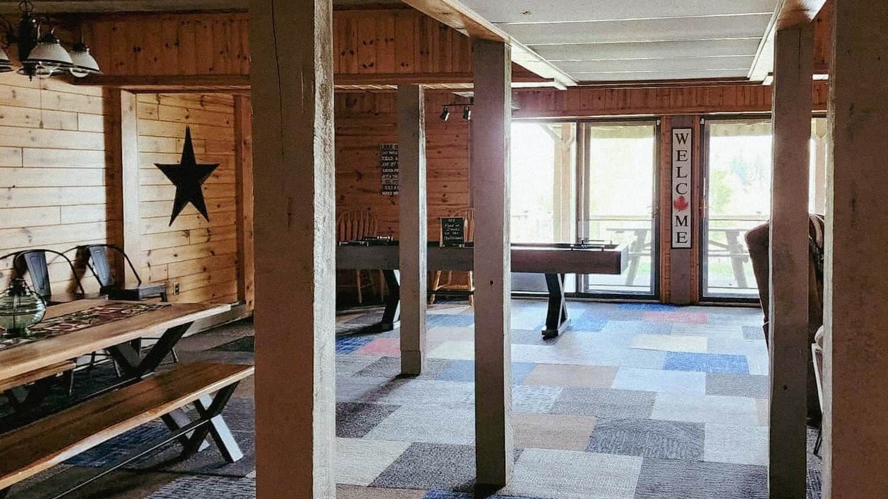 Photo of Bedroom in Wolverine