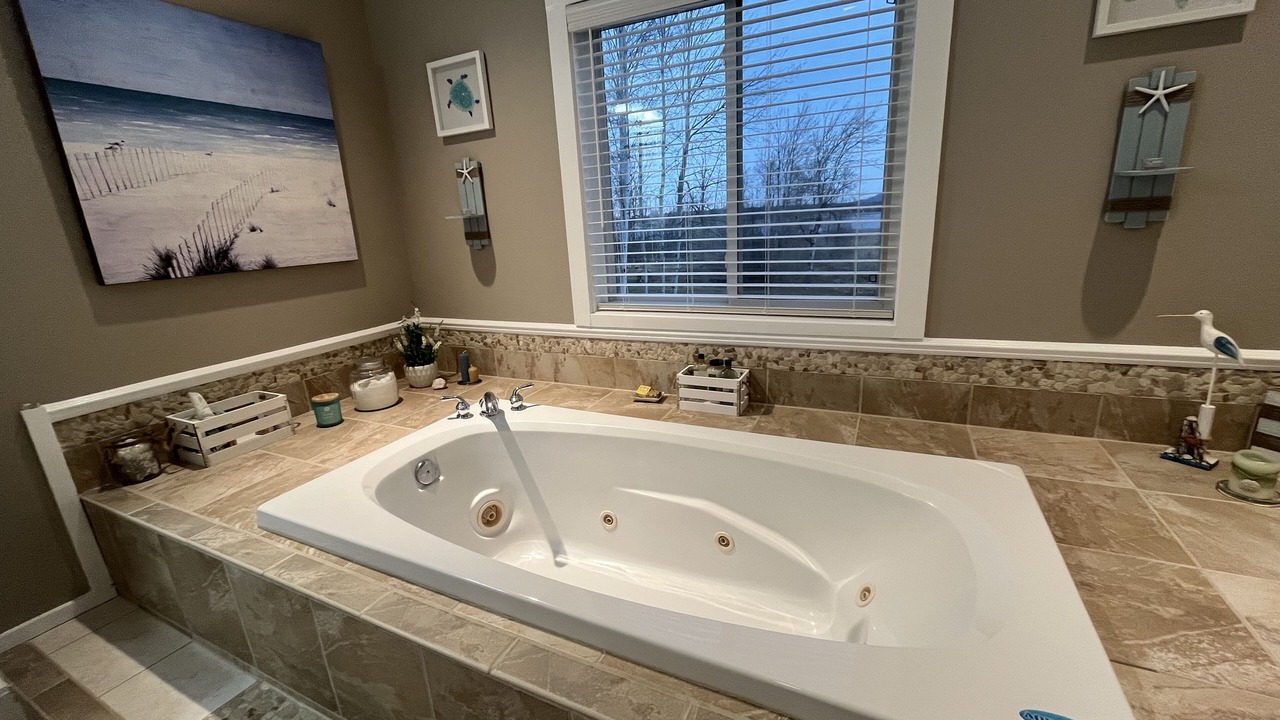 Photo of Bathroom in Arcadia