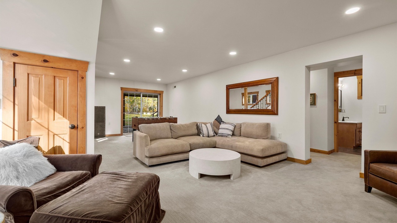 Photo of Livingroom in Sisters