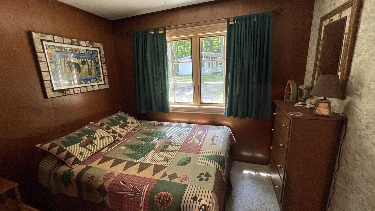 Photo of Bedroom in Brutus