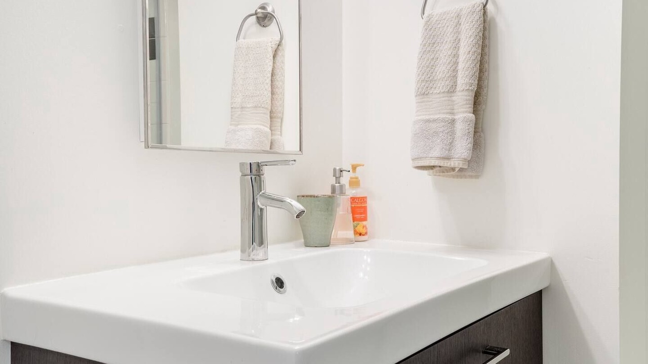Photo of Bathroom in North Beacon Hill