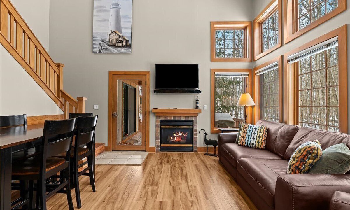 Photo of Livingroom in Boyne Falls
