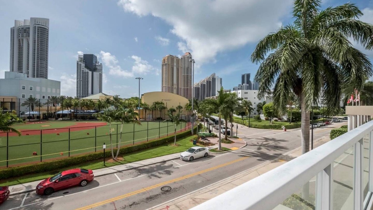 Photo of Patio Balcony in Sunny Isles Beach
