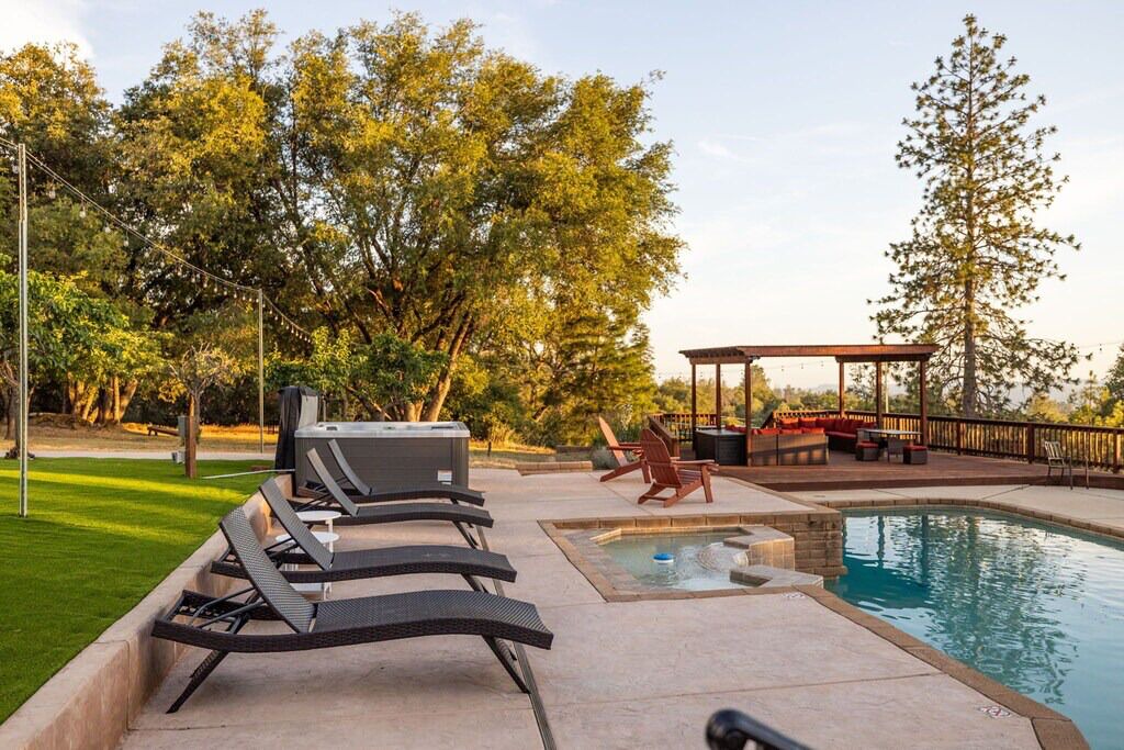 Photo of Outdoor in Mariposa
