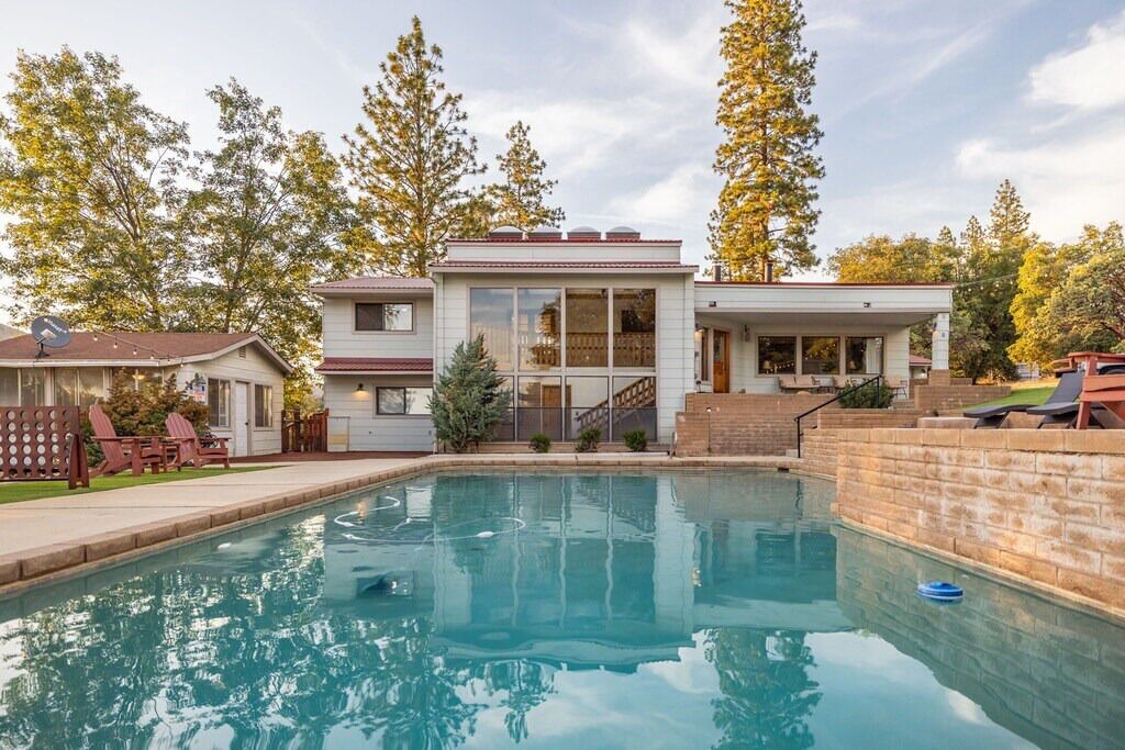 Photo of Outdoor in Mariposa