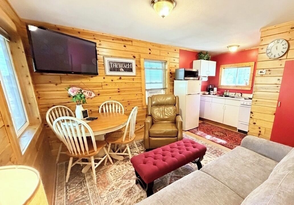 Photo of Bedroom in Gaylord