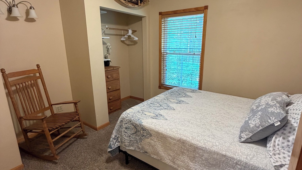 Photo of Bedroom in Gaylord
