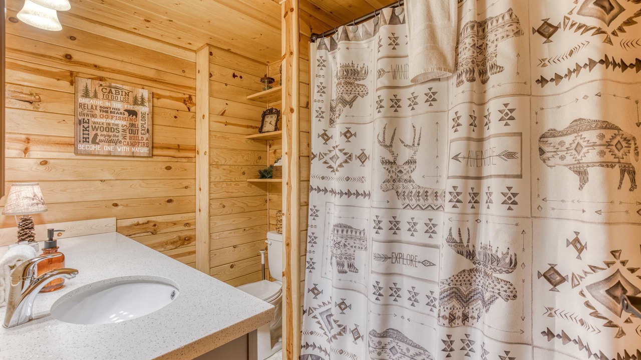 Photo of Bathroom in Rhododendron