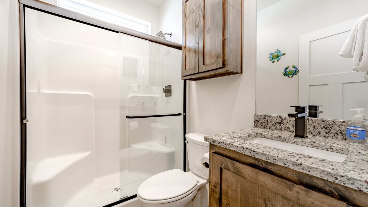 Photo of Bathroom in Gold Beach