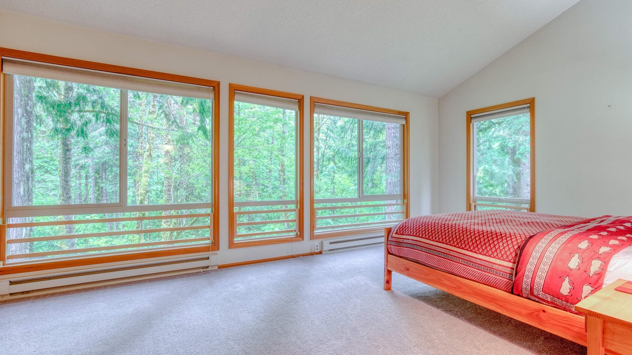 Photo of Bedroom in Rhododendron