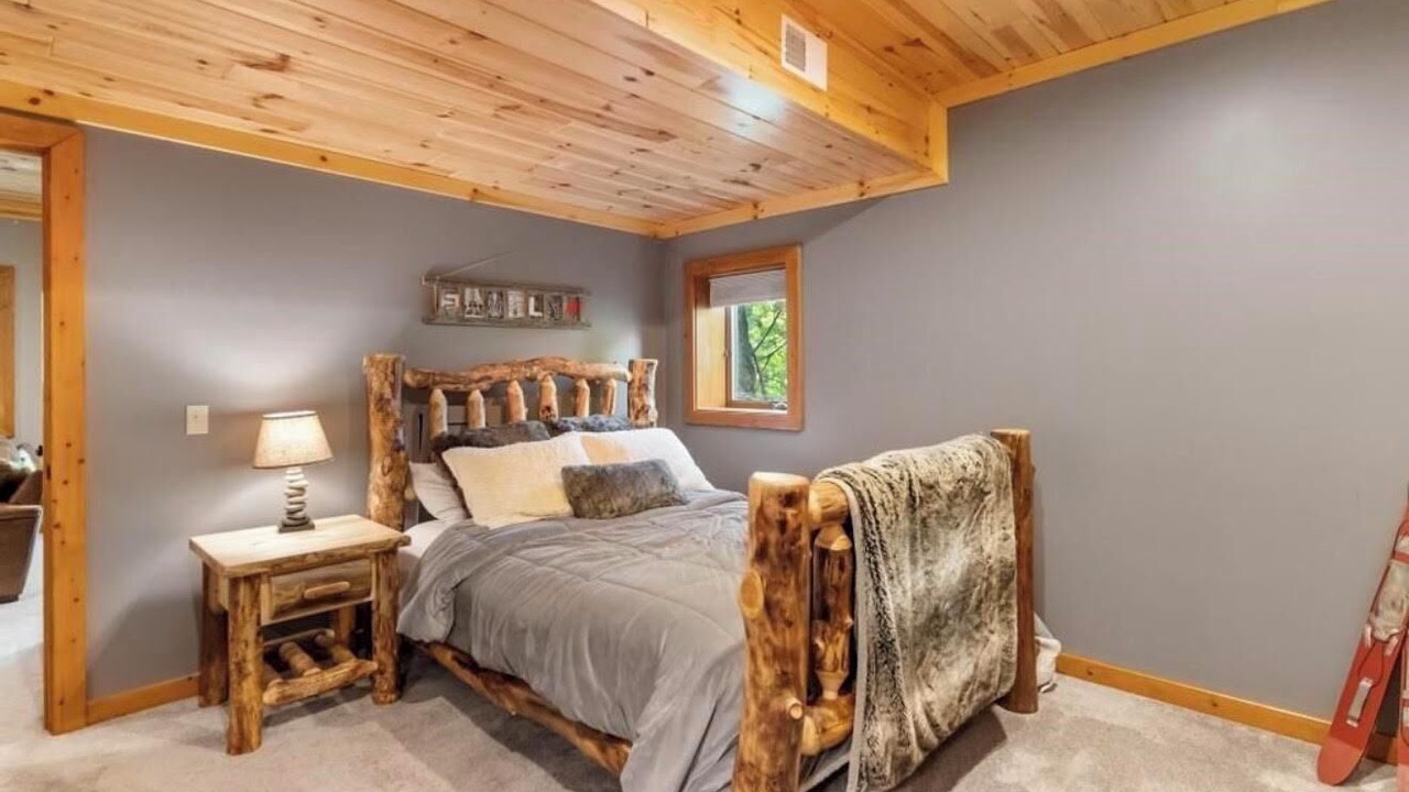 Photo of Bedroom in Boyne City