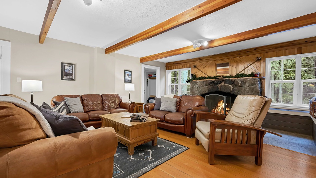 Photo of Livingroom in Rhododendron