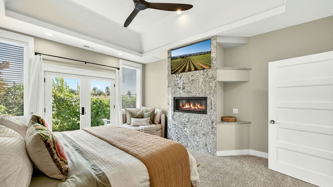 Photo of Livingroom in Medford