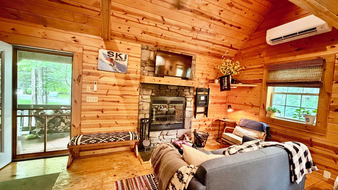 Photo of Livingroom in Thayerville