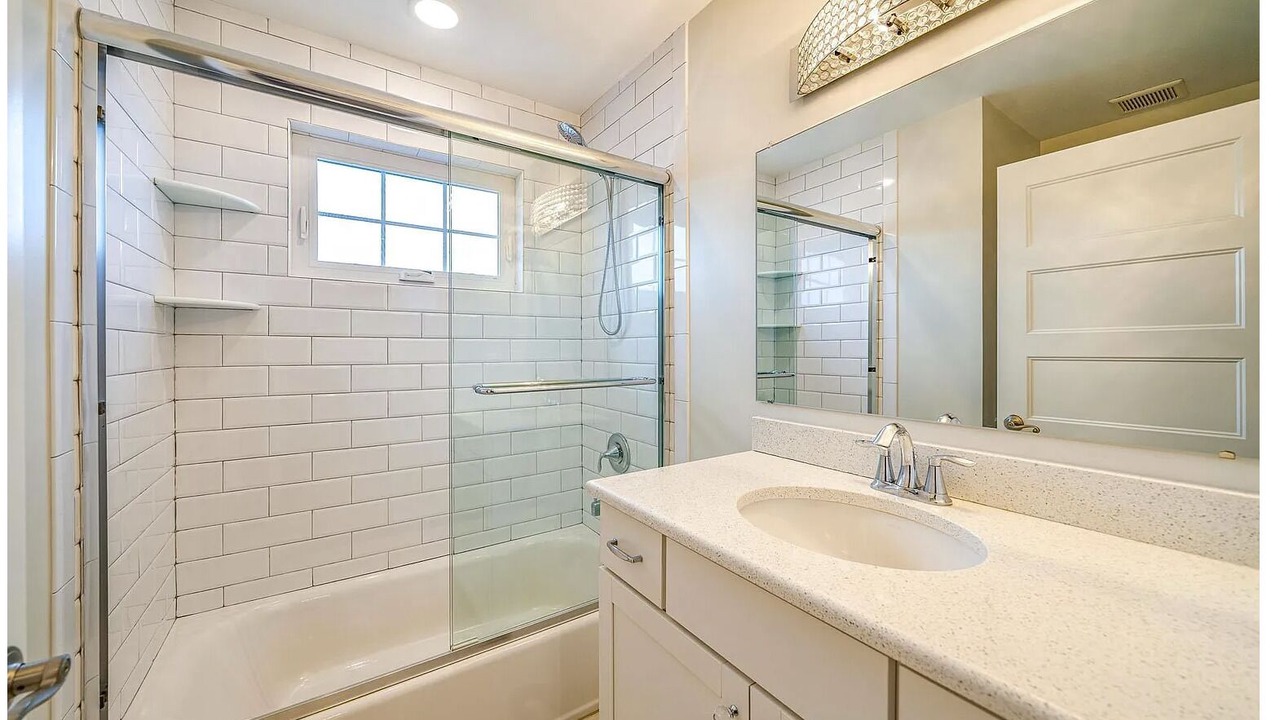 Photo of Bathroom in Riviera