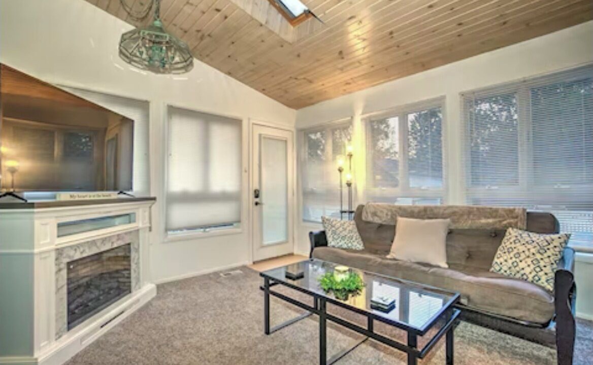 Photo of Livingroom in Jackson