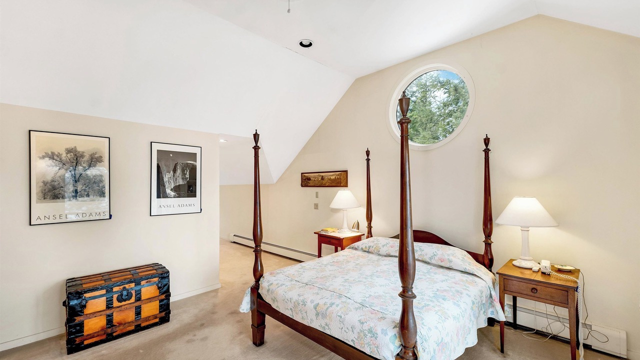 Photo of Bedroom in Hebron