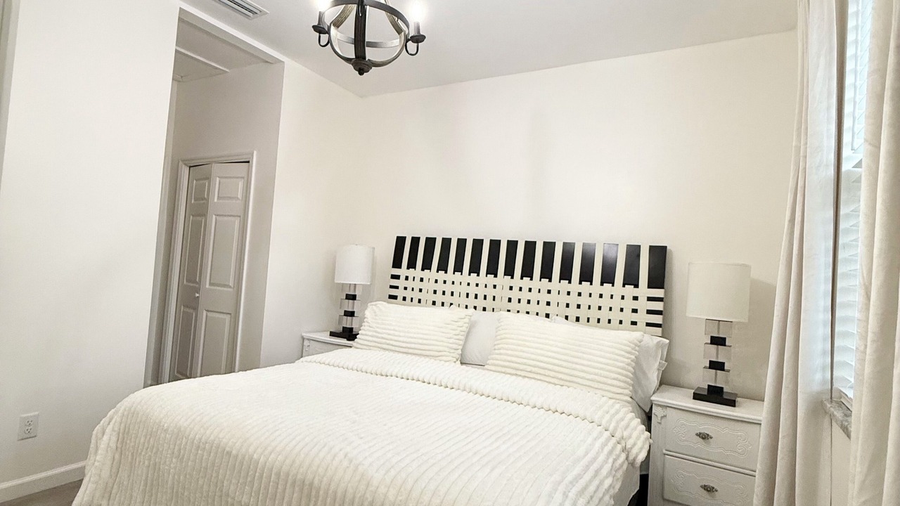 Photo of Bedroom in Altamonte Springs