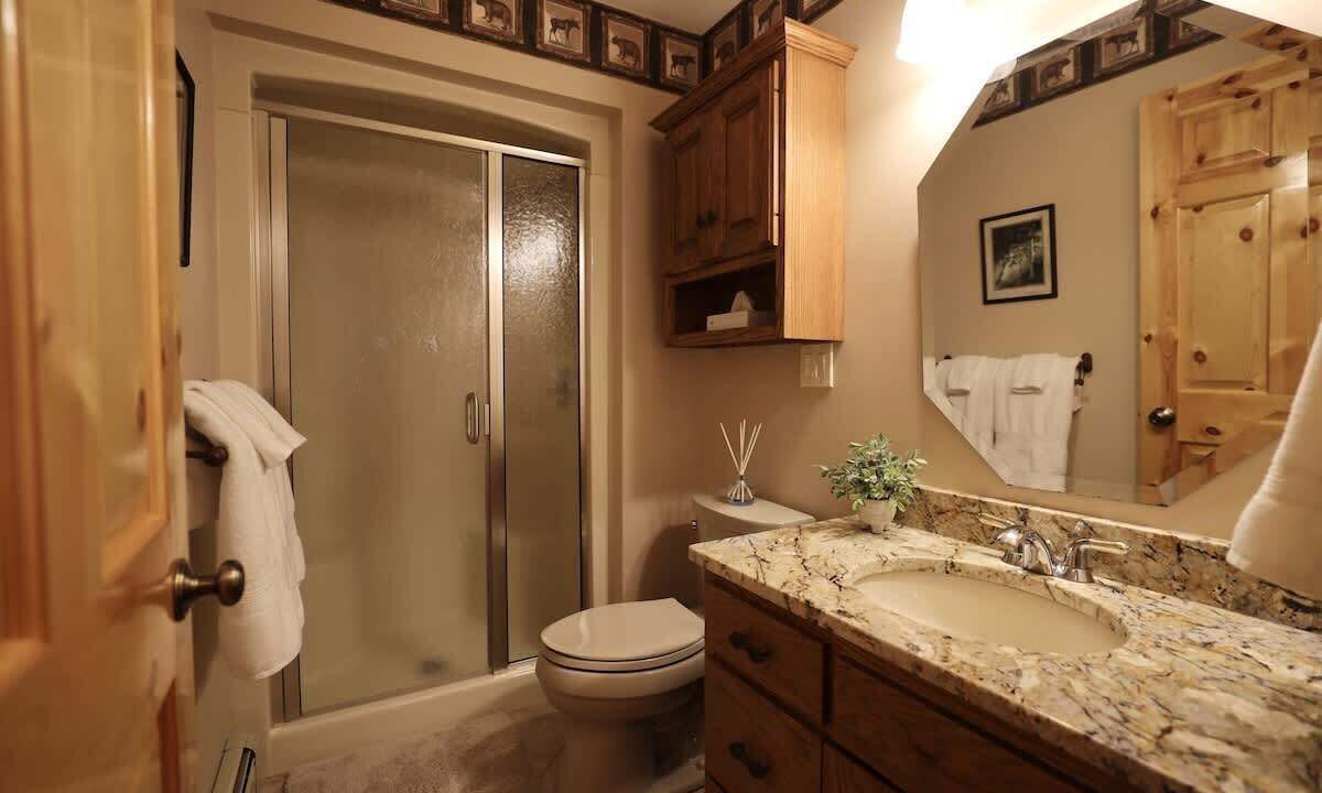 Photo of Bathroom in Arbor Vitae