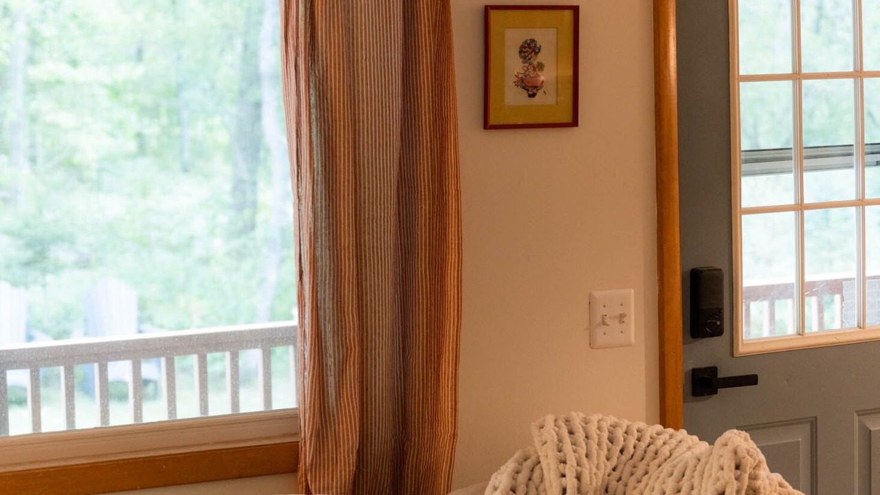 Photo of Livingroom in Markey Township