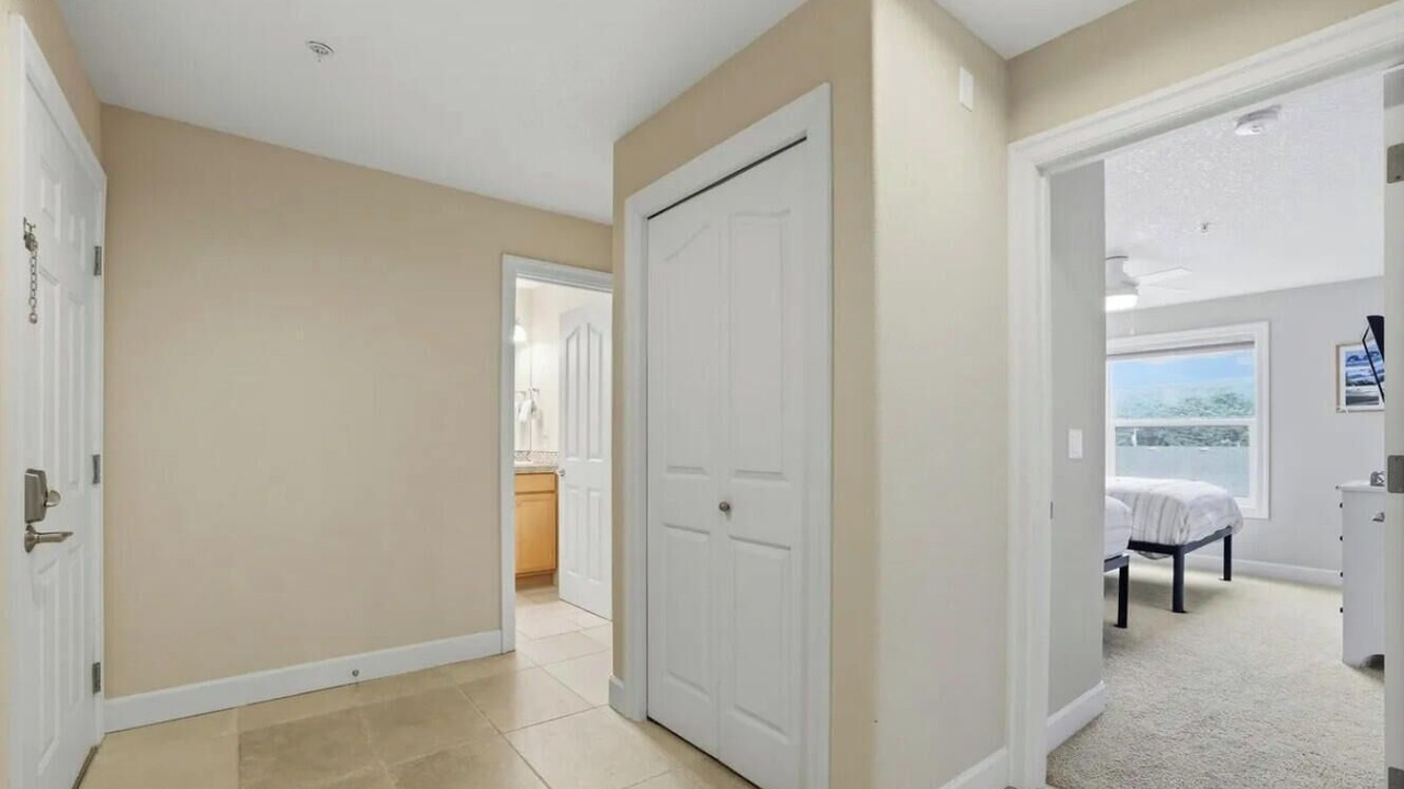 Photo of Bedroom in Rockaway Beach