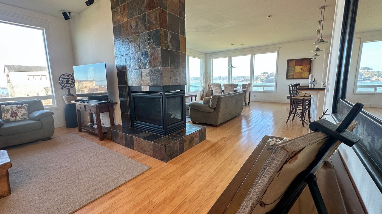 Photo of Livingroom in Bandon