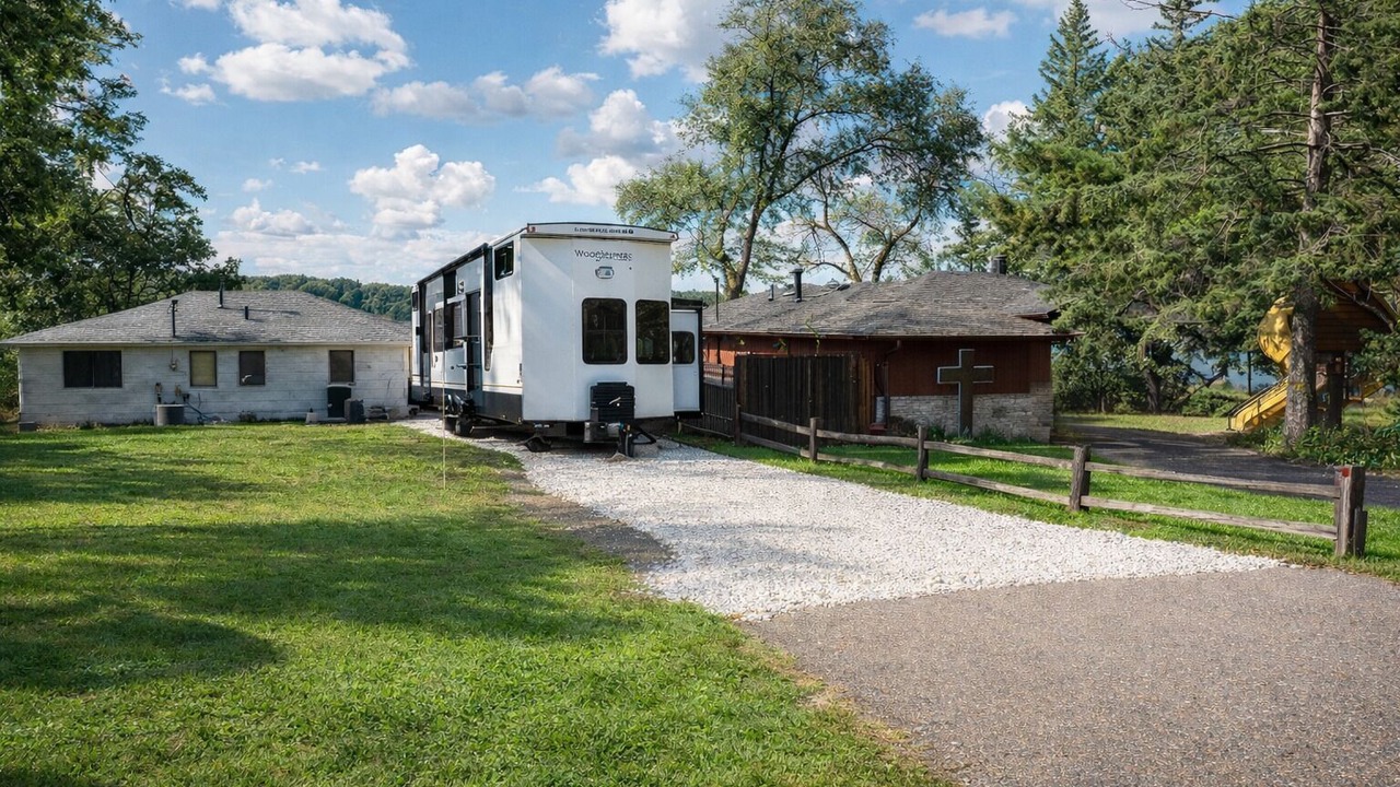 Photo of Outdoor in Big Lake