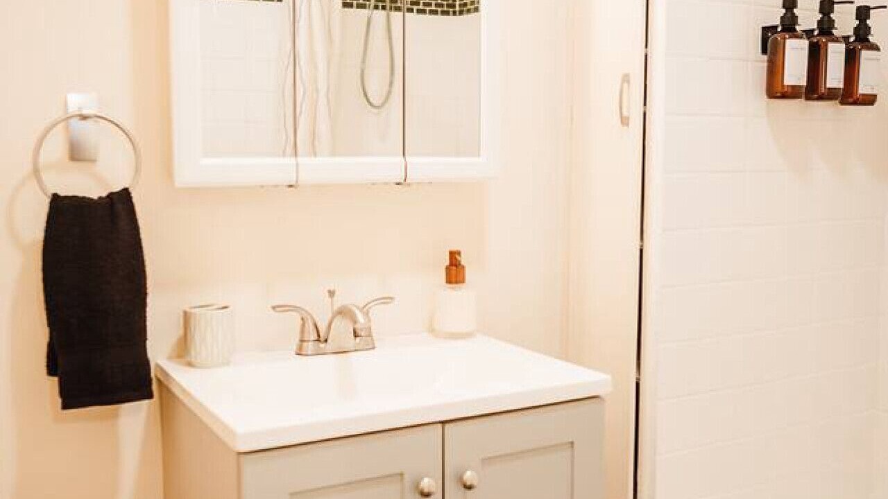 Photo of Bathroom in Downtown Klamath Falls