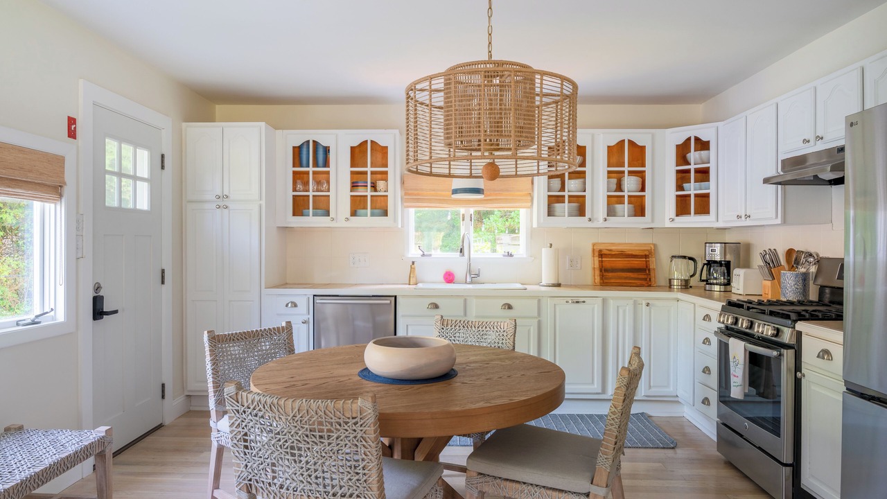 Photo of Kitchen in Tisbury