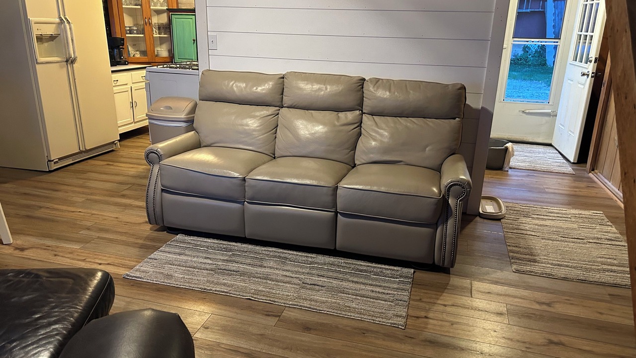Photo of Livingroom in Mullett Lake