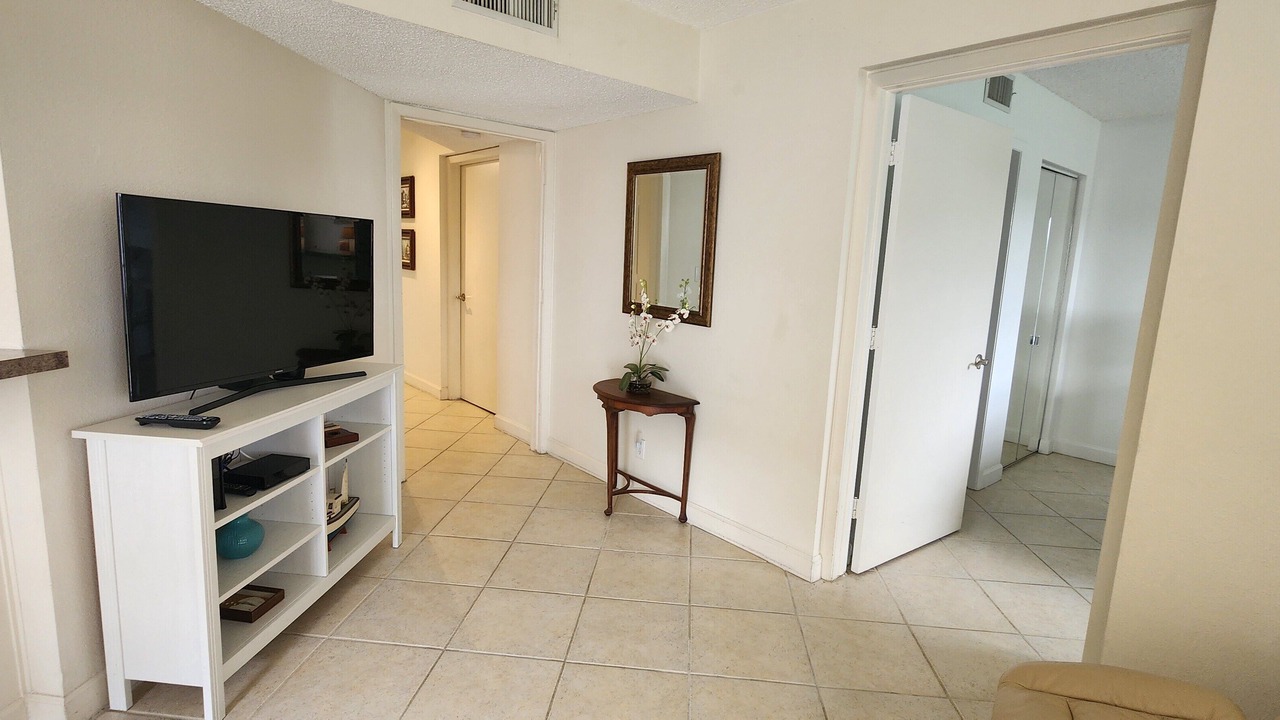 Photo of Livingroom in Tierra Verde