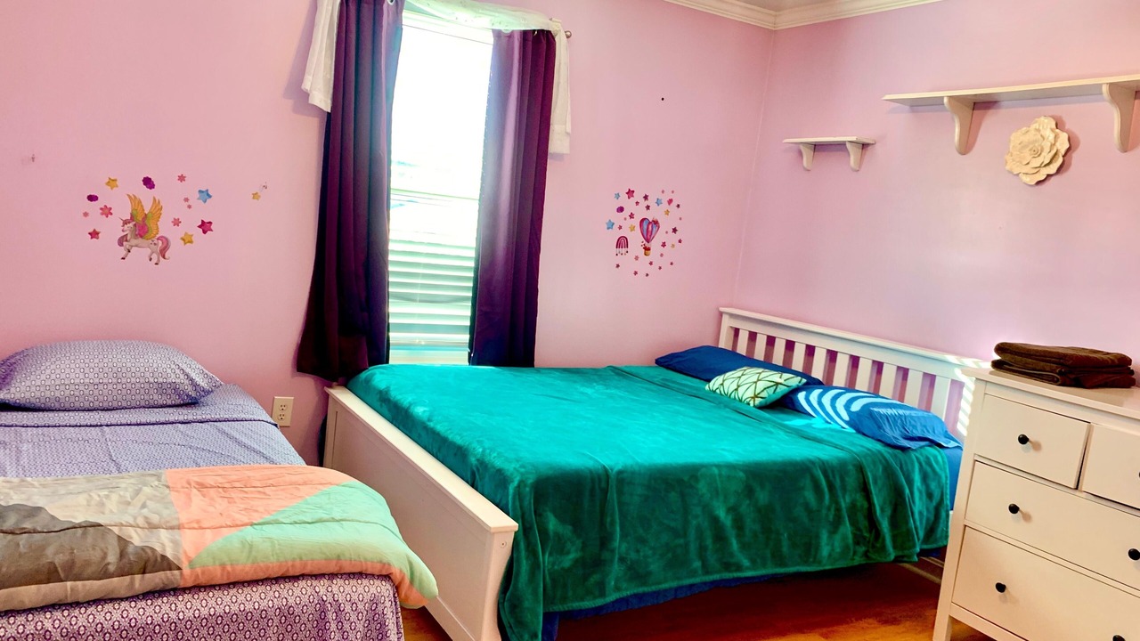 Photo of Bedroom in Canonsburg