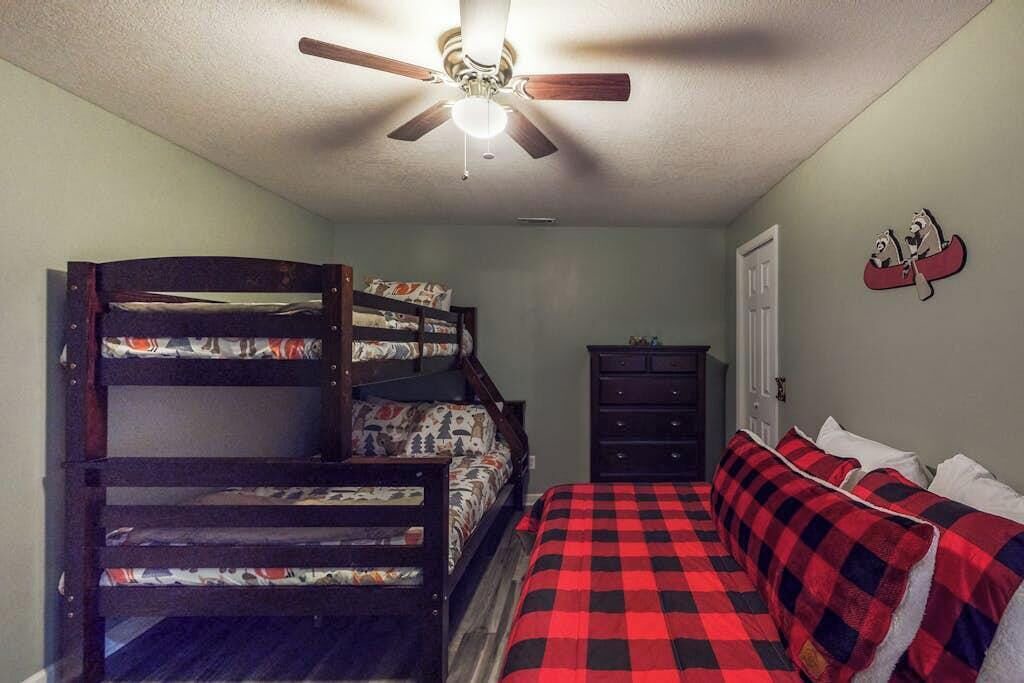 Photo of Bedroom in Rabun Gap
