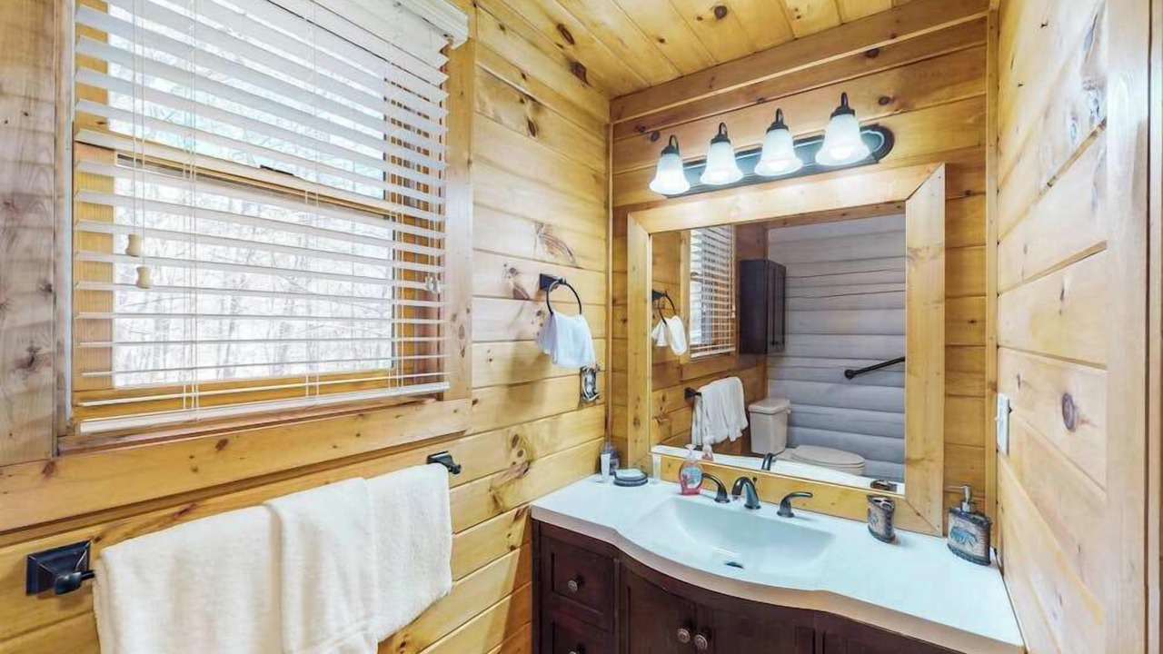 Photo of Bathroom in Rabun Gap