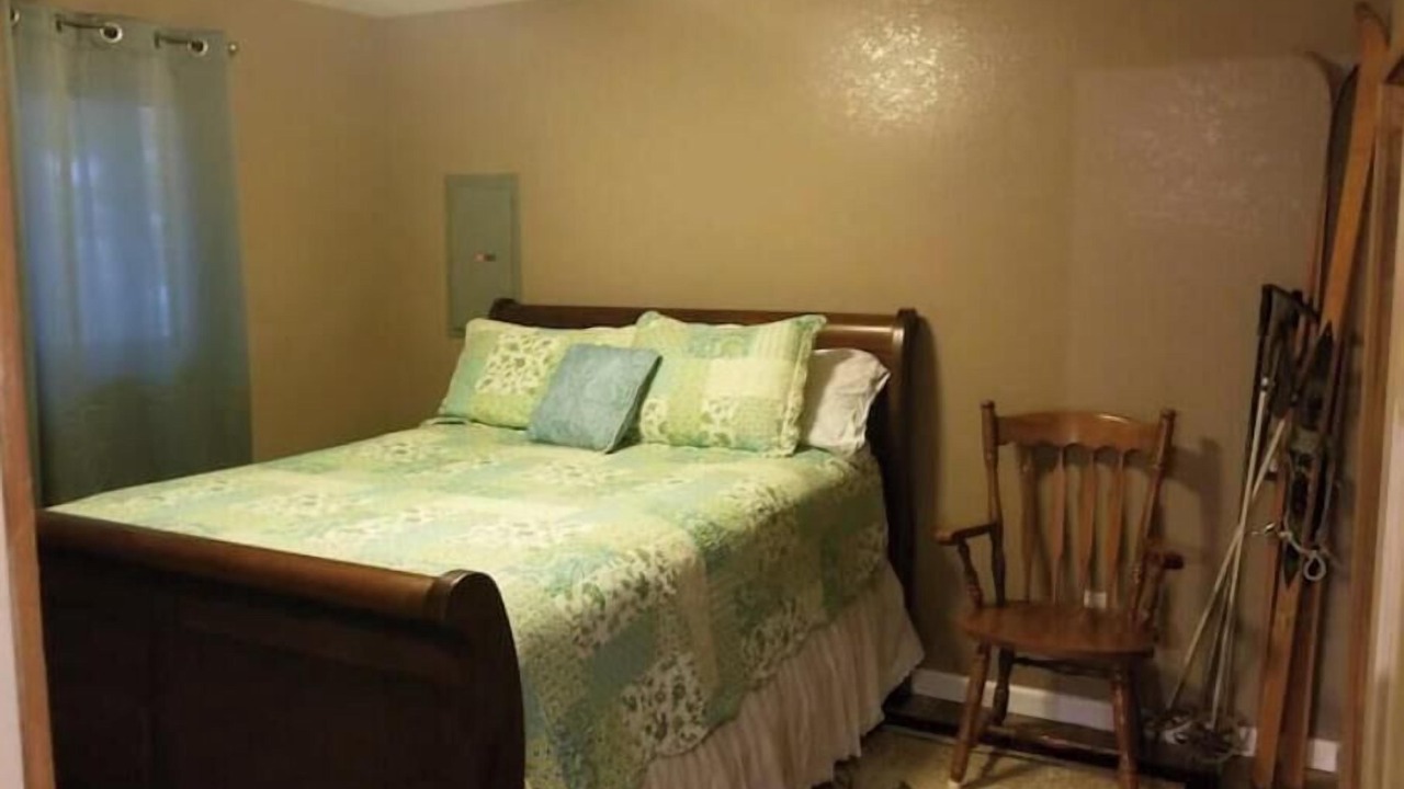 Photo of Bedroom in Welches