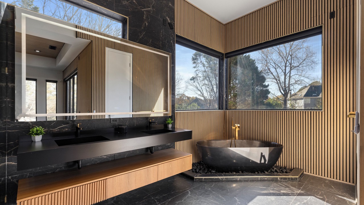 Photo of Bathroom in Marietta