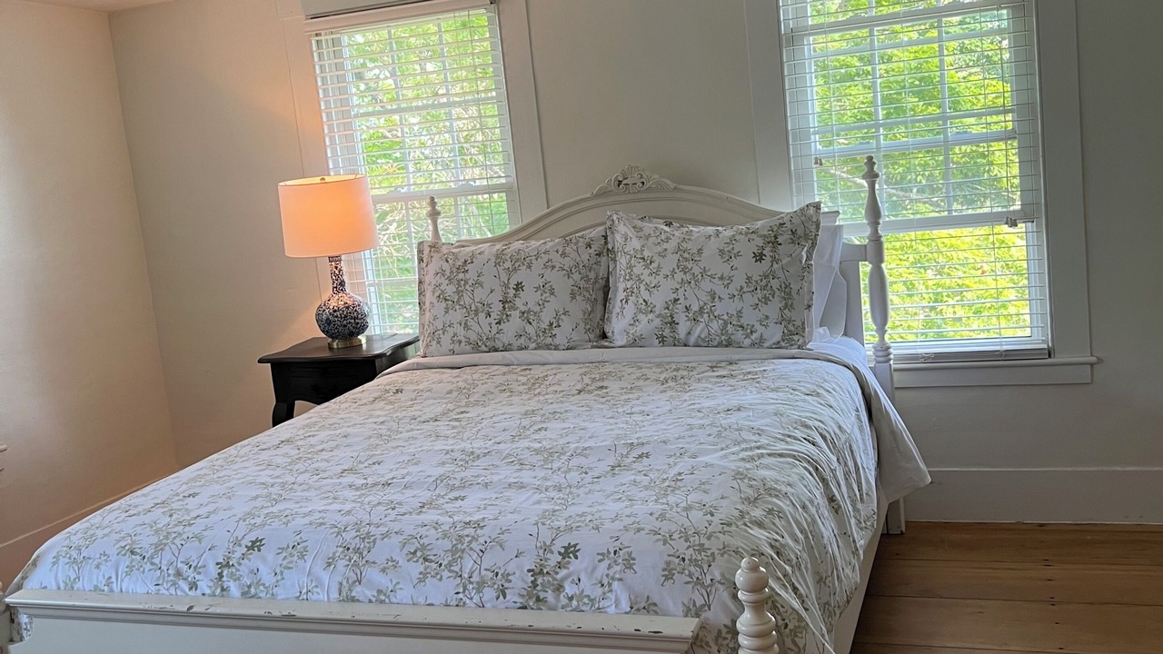 Photo of Bedroom in Sheepscot
