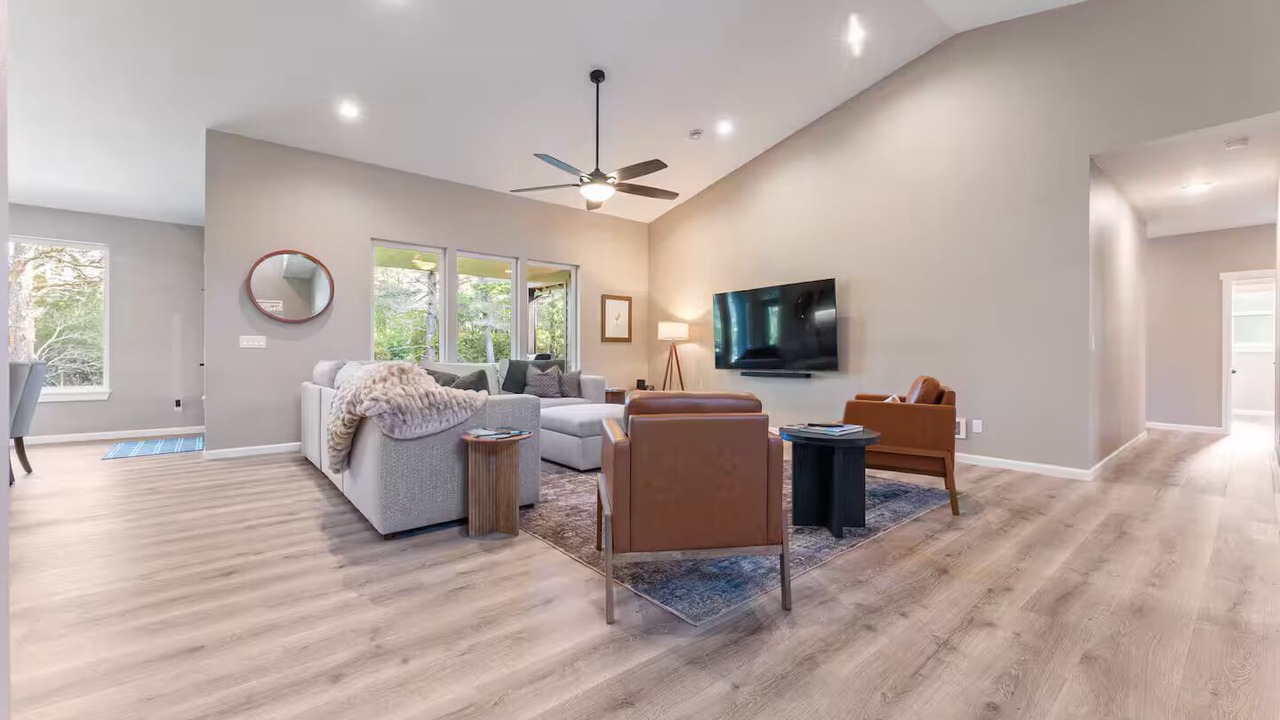 Photo of Livingroom in Bandon