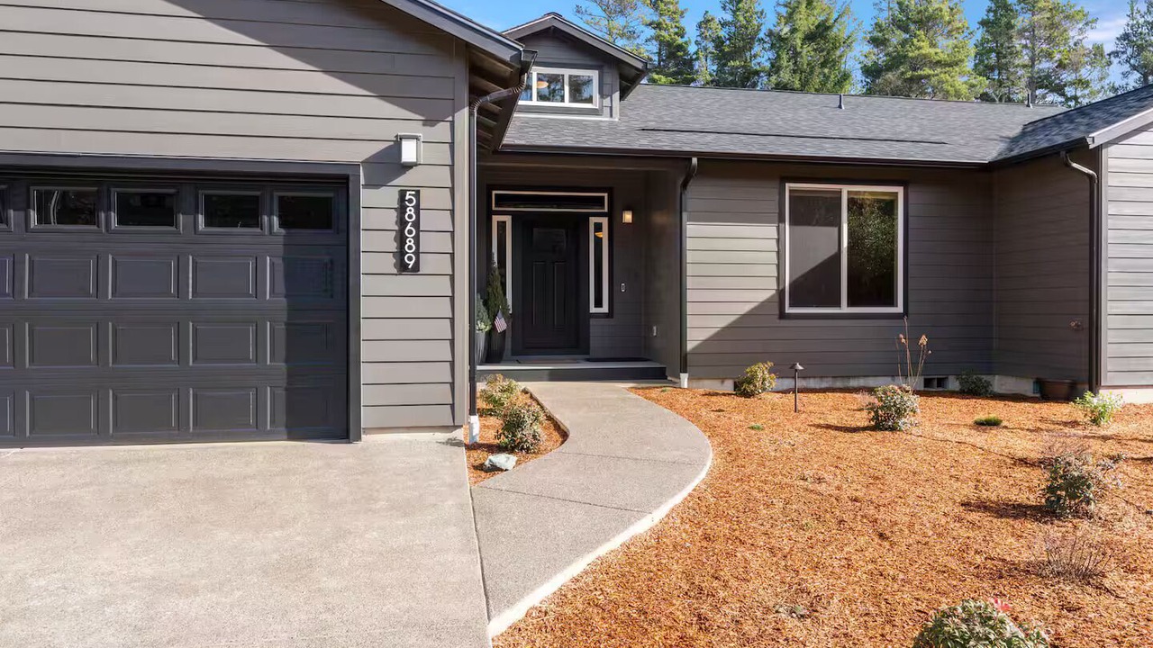 Photo of Outdoor in Bandon