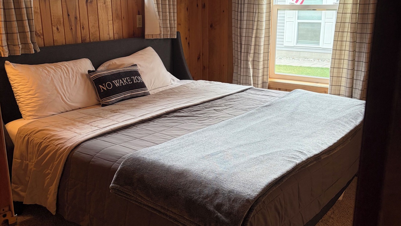 Photo of Bedroom in Pigeon