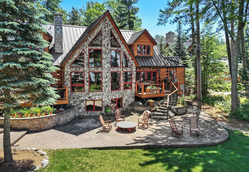 Photo of Outdoor in Higgins Lake