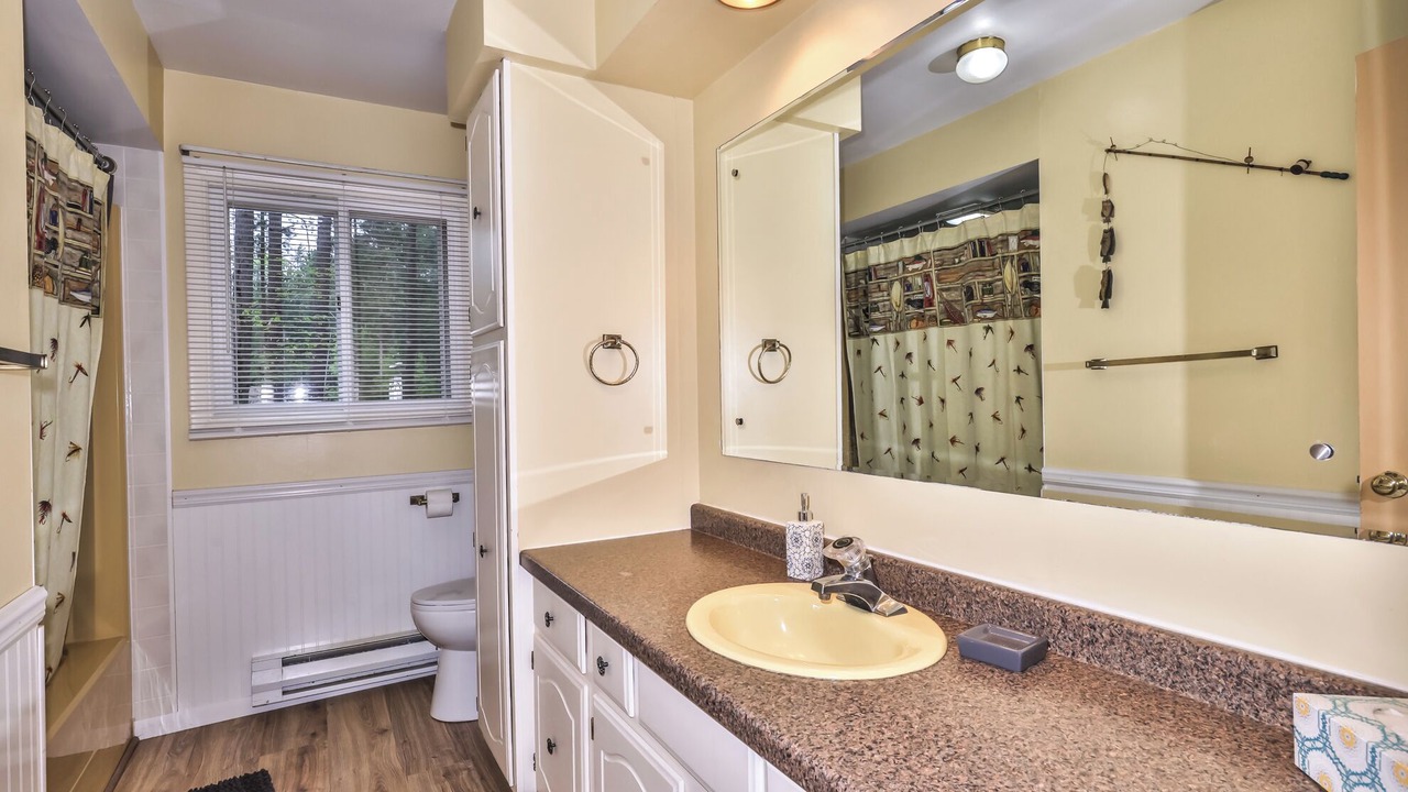 Photo of Bathroom in Sayner