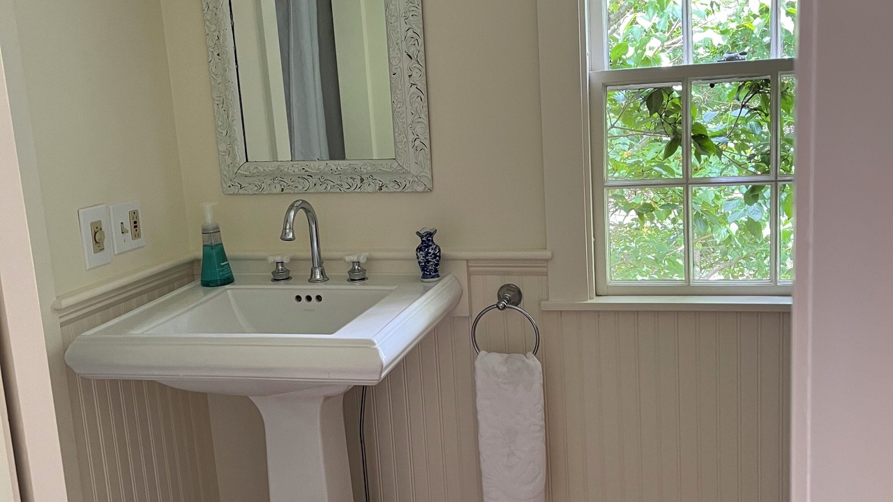 Photo of Bathroom in Isle of Springs