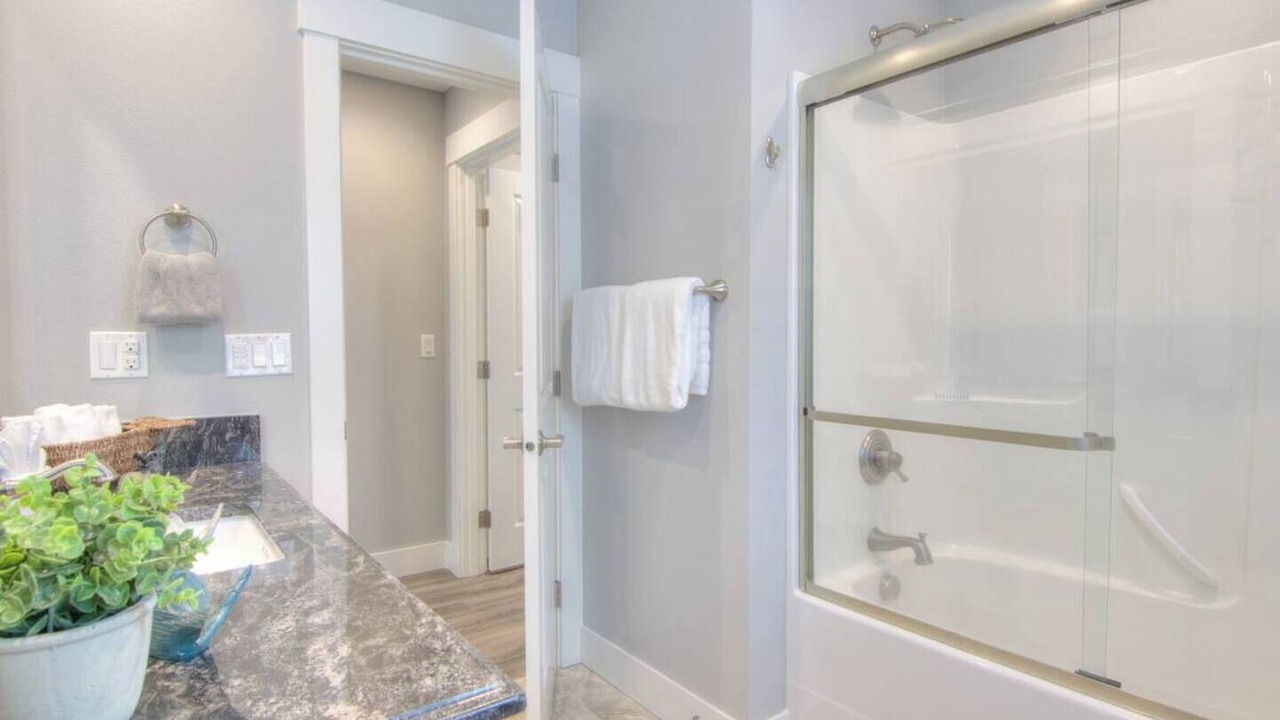 Photo of Bathroom in Rockaway Beach