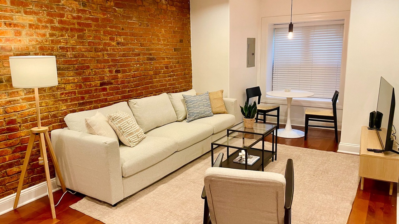 Photo of Livingroom in Reed-Cooke