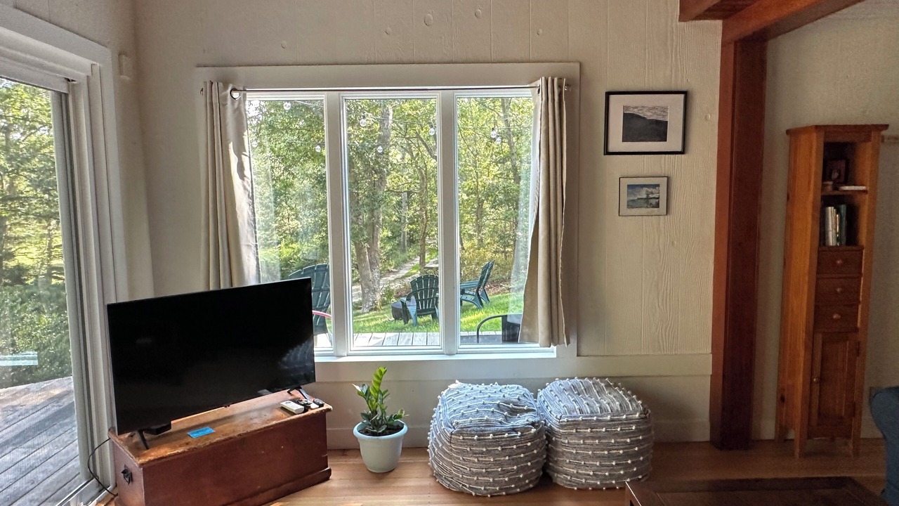 Photo of Livingroom in West Tisbury