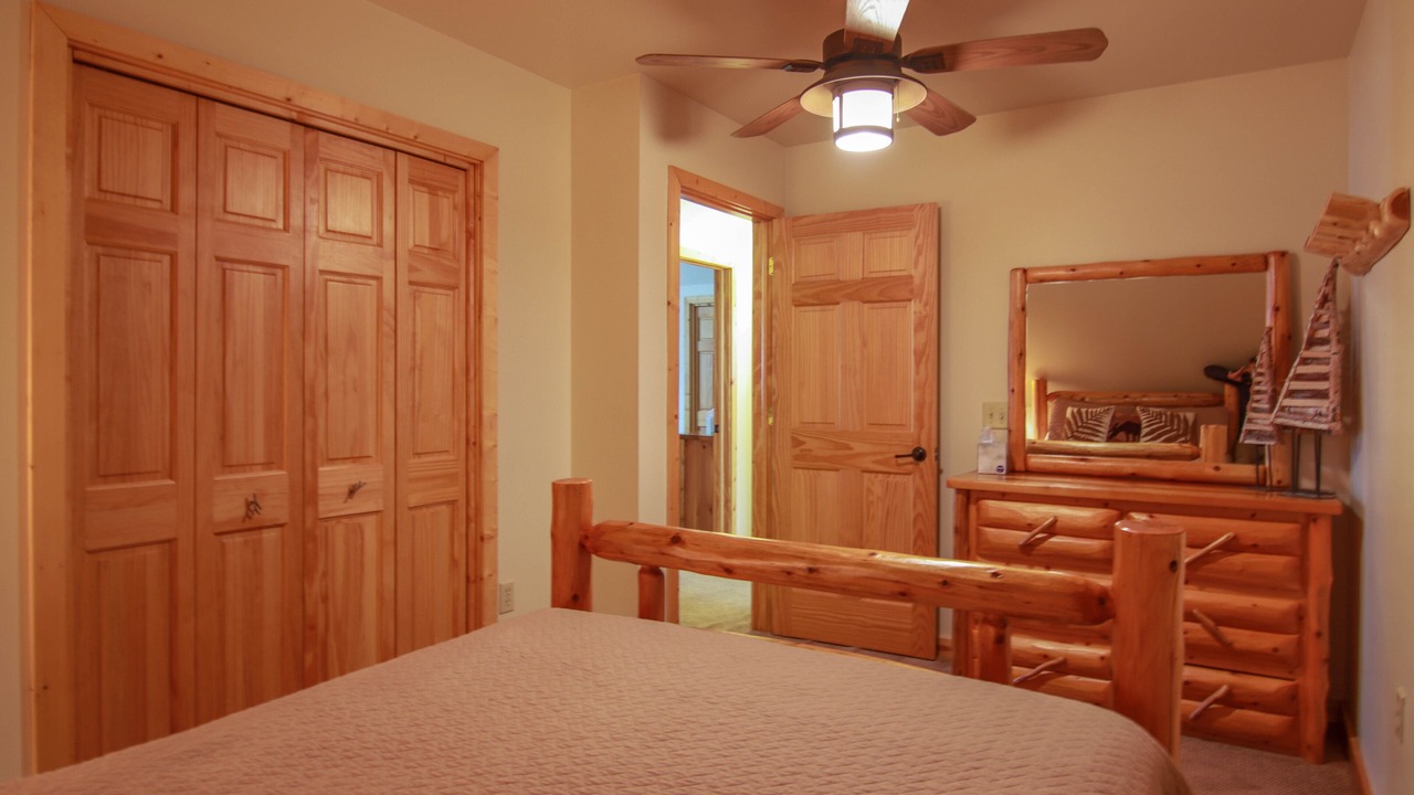 Photo of Bedroom in Thompsonville